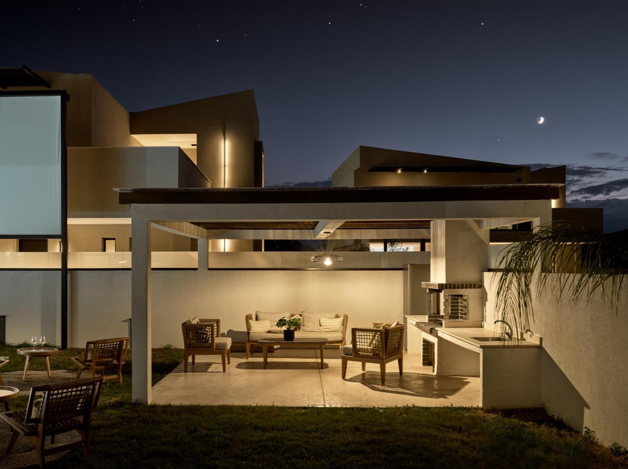 Vorto Luxury Villas, A Signature Island Retreat, By Thinkvilla Agrilia Luaran gambar